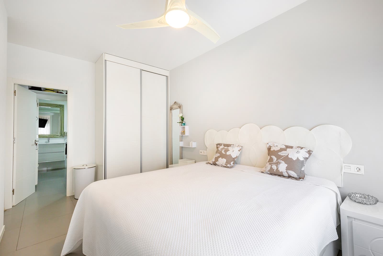 Apartamento Planta Media de 4 dormitorios en Pilar de la Horadada