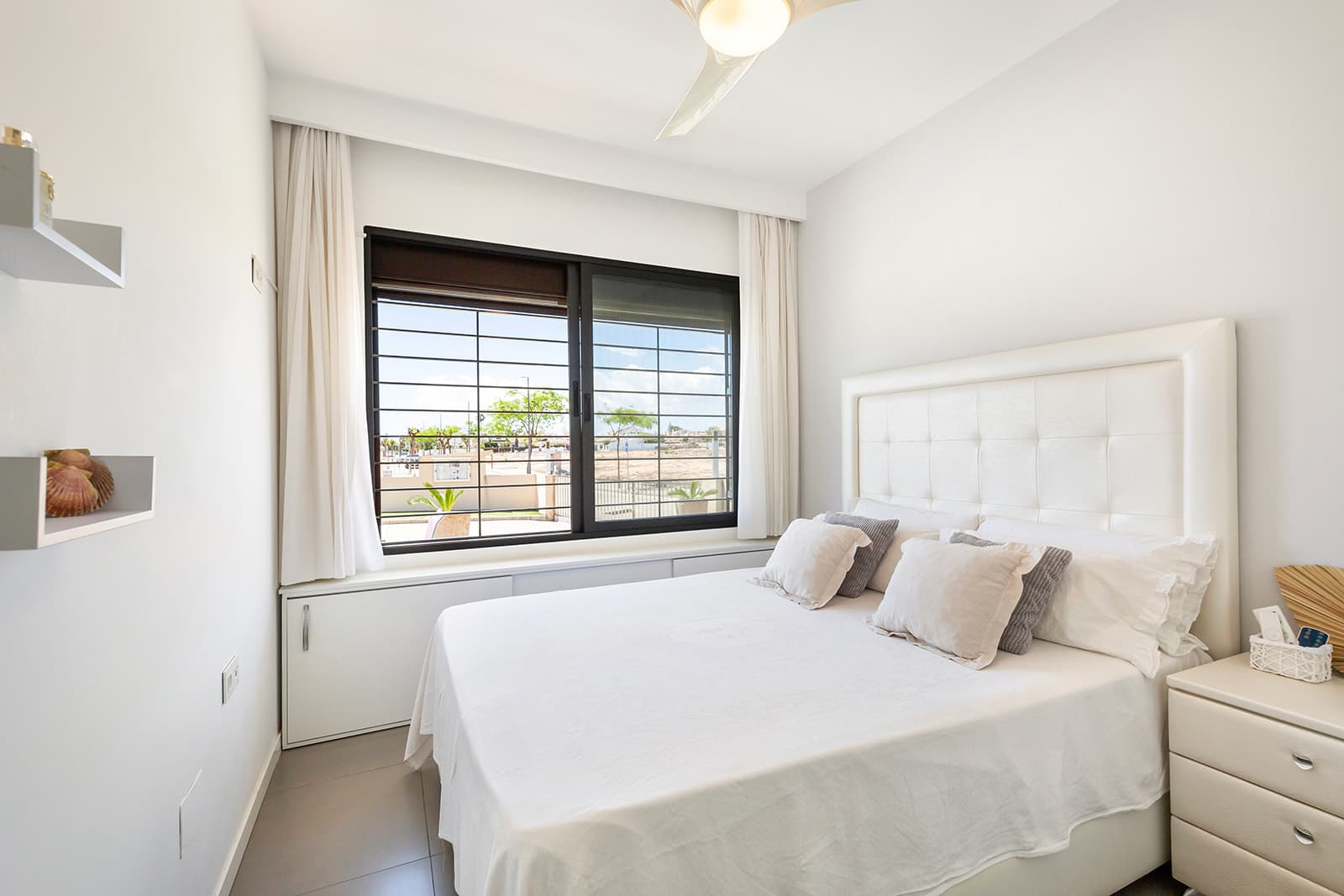 Apartamento Planta Media de 4 dormitorios en Pilar de la Horadada