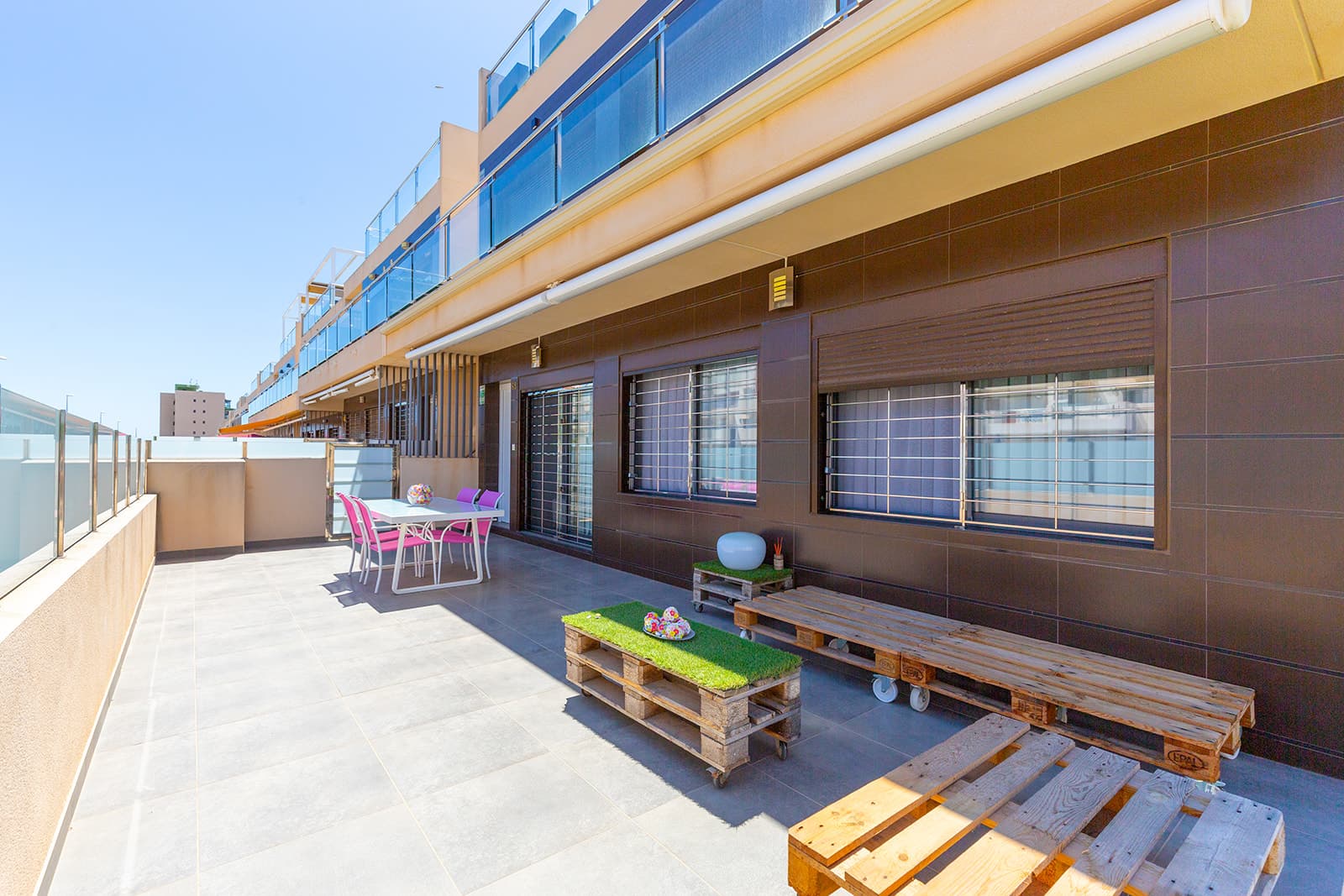 Apartamento Planta Media de 4 dormitorios en Pilar de la Horadada