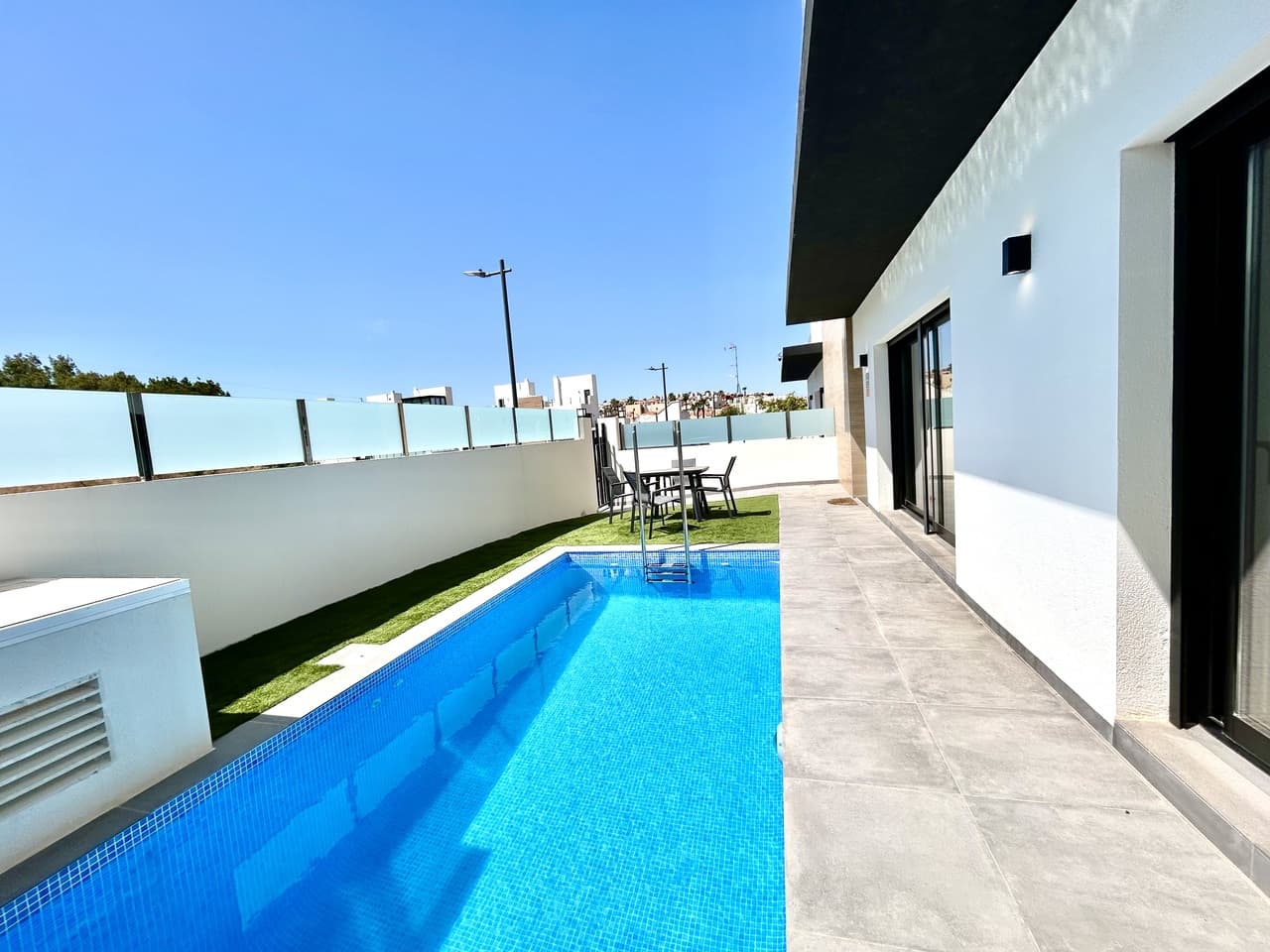 2 bed Detached Villa in Villamartin