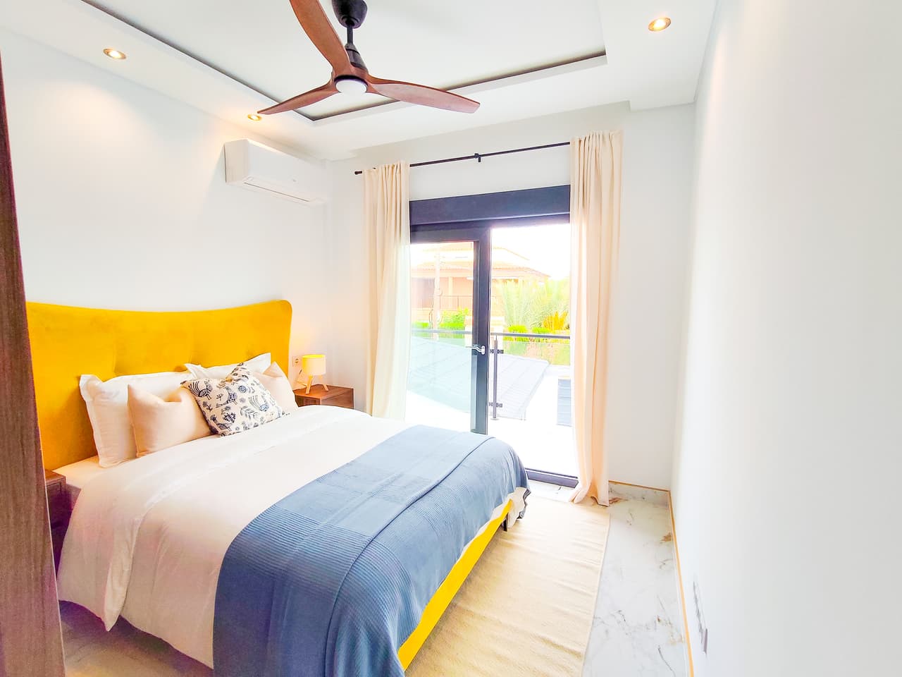 5 bed Townhouse in Los Urrutias