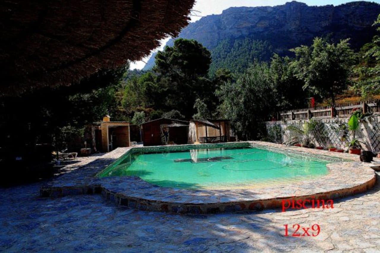 Finca - Cortijo de 3 dormitorios en Gea y Truyols