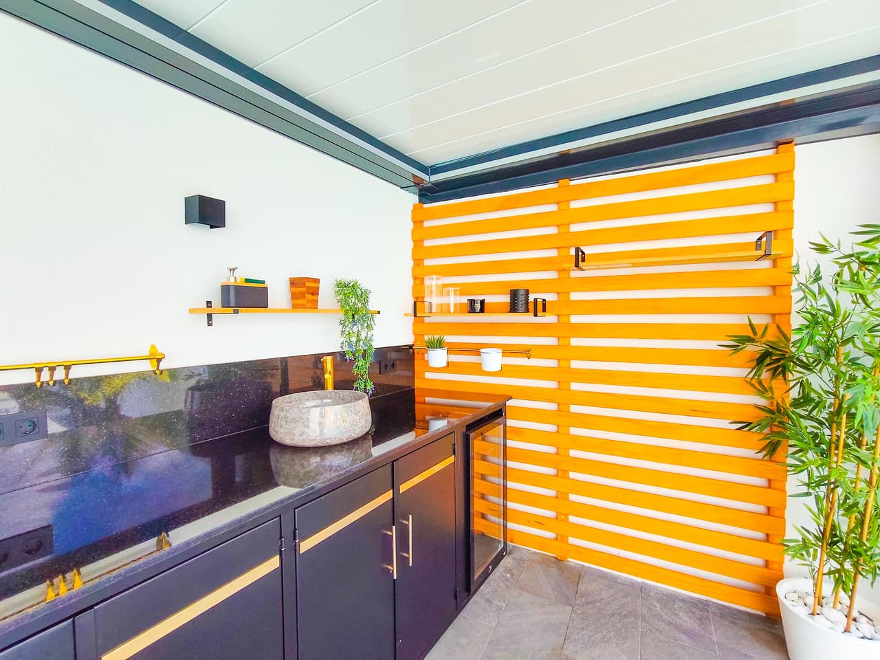 5 bed Townhouse in Los Urrutias