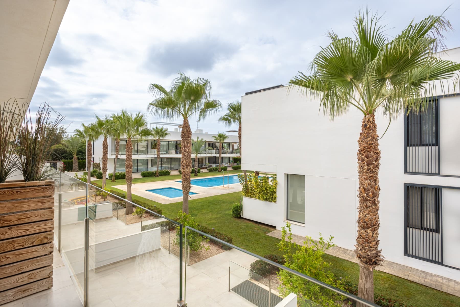3 bed Middle Floor Apartment in Mar de Cristal