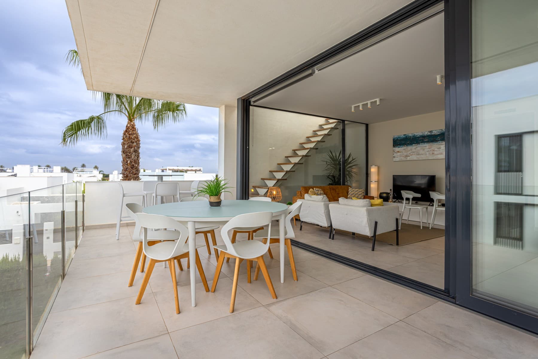 3 bed Middle Floor Apartment in Mar de Cristal