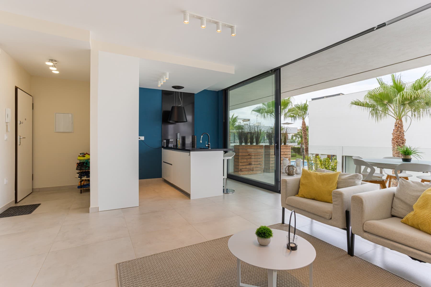 3 bed Middle Floor Apartment in Mar de Cristal