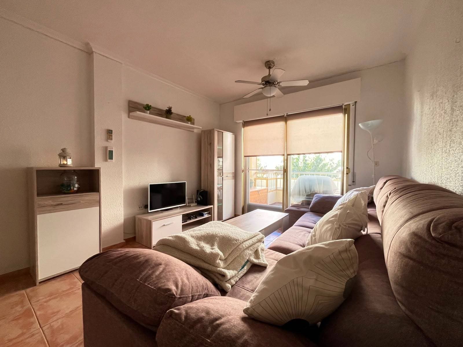 3 bed Middle Floor Apartment in Lo Pagan