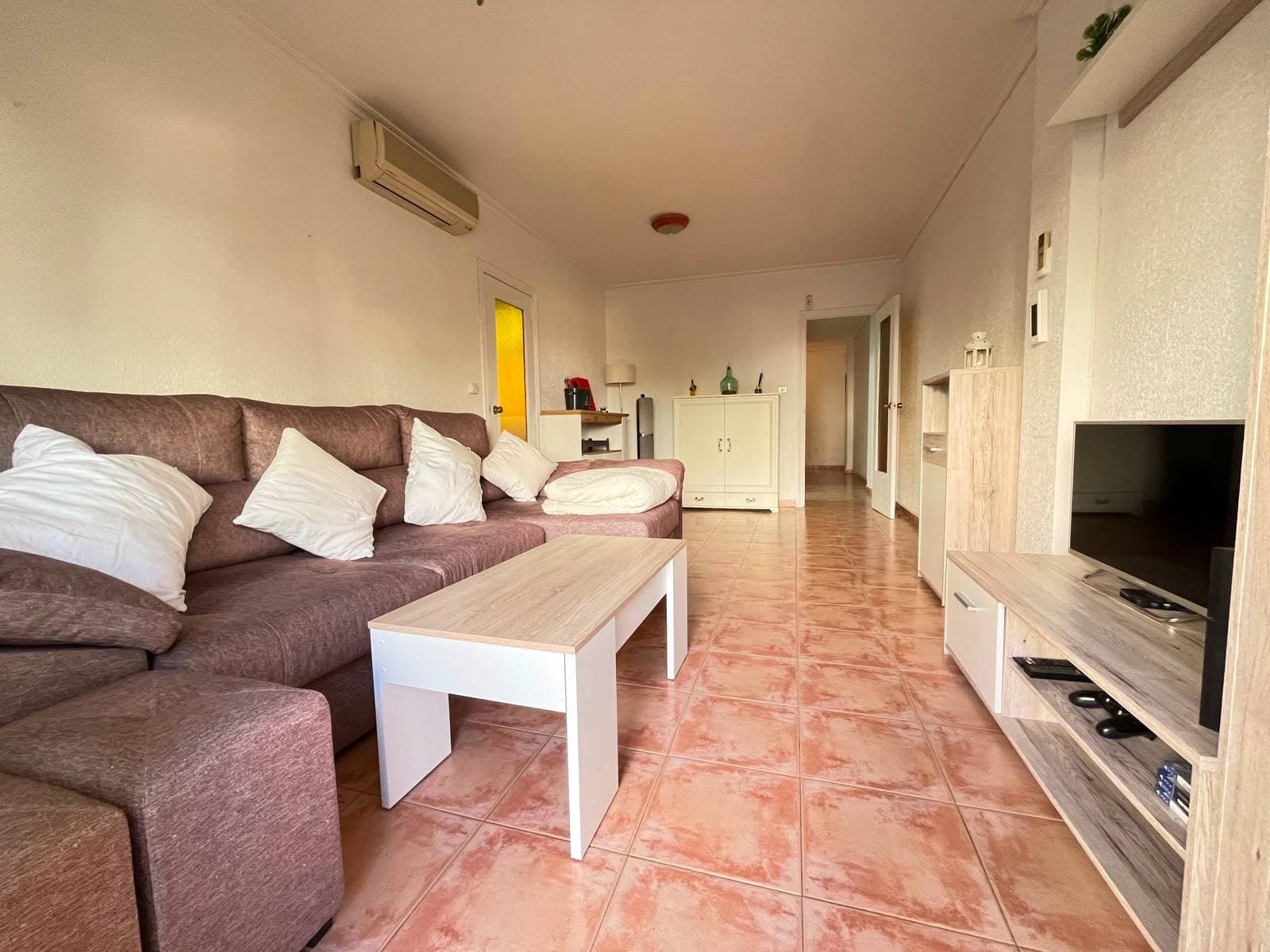 3 bed Middle Floor Apartment in Lo Pagan