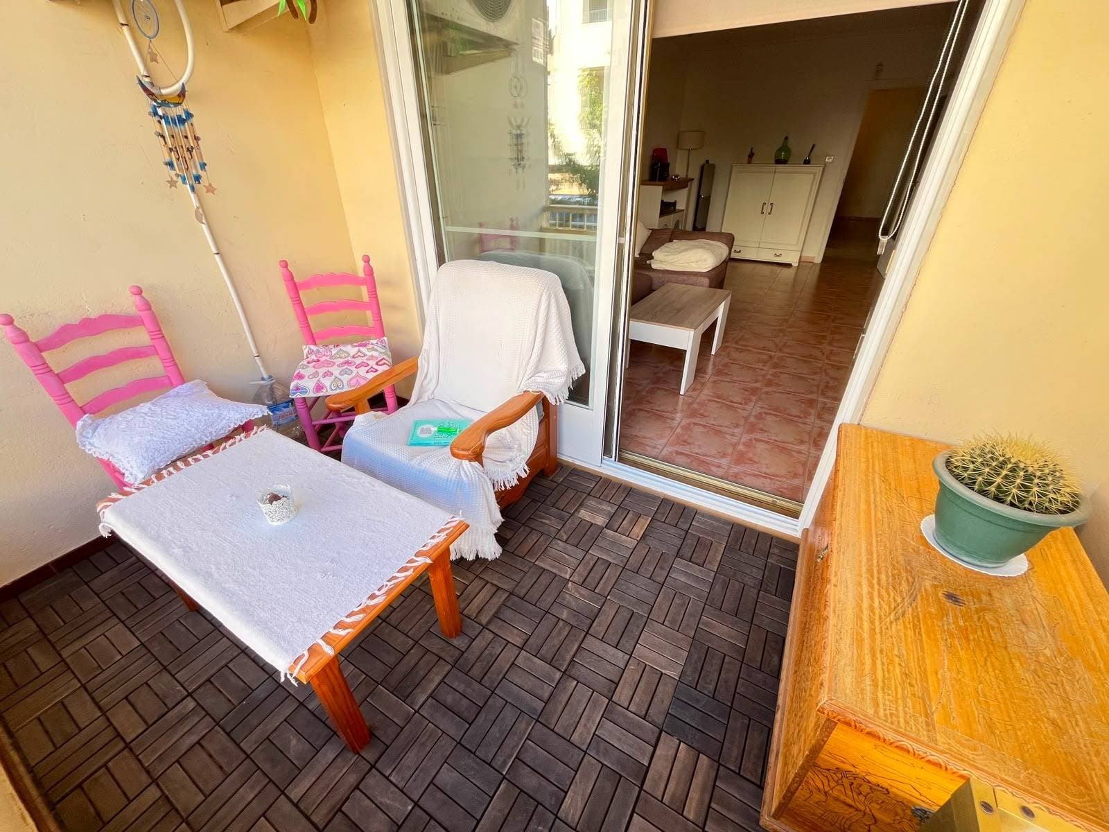 3 bed Middle Floor Apartment in Lo Pagan