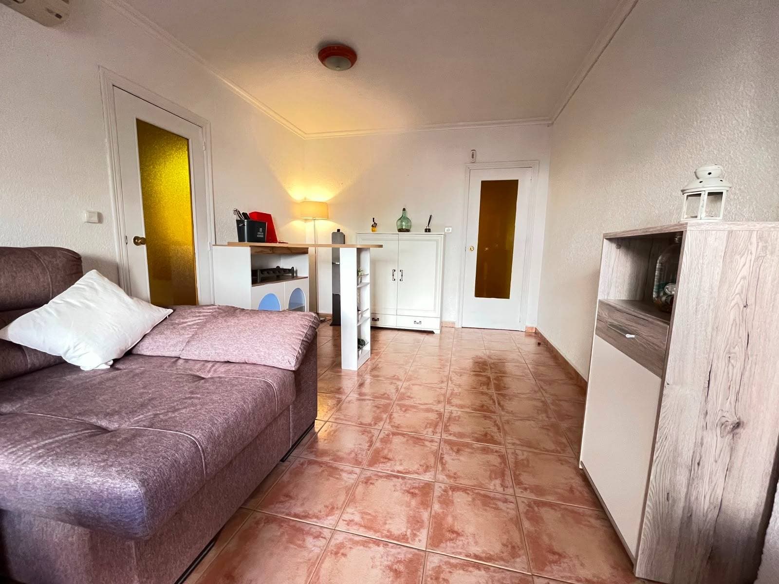 3 bed Middle Floor Apartment in Lo Pagan