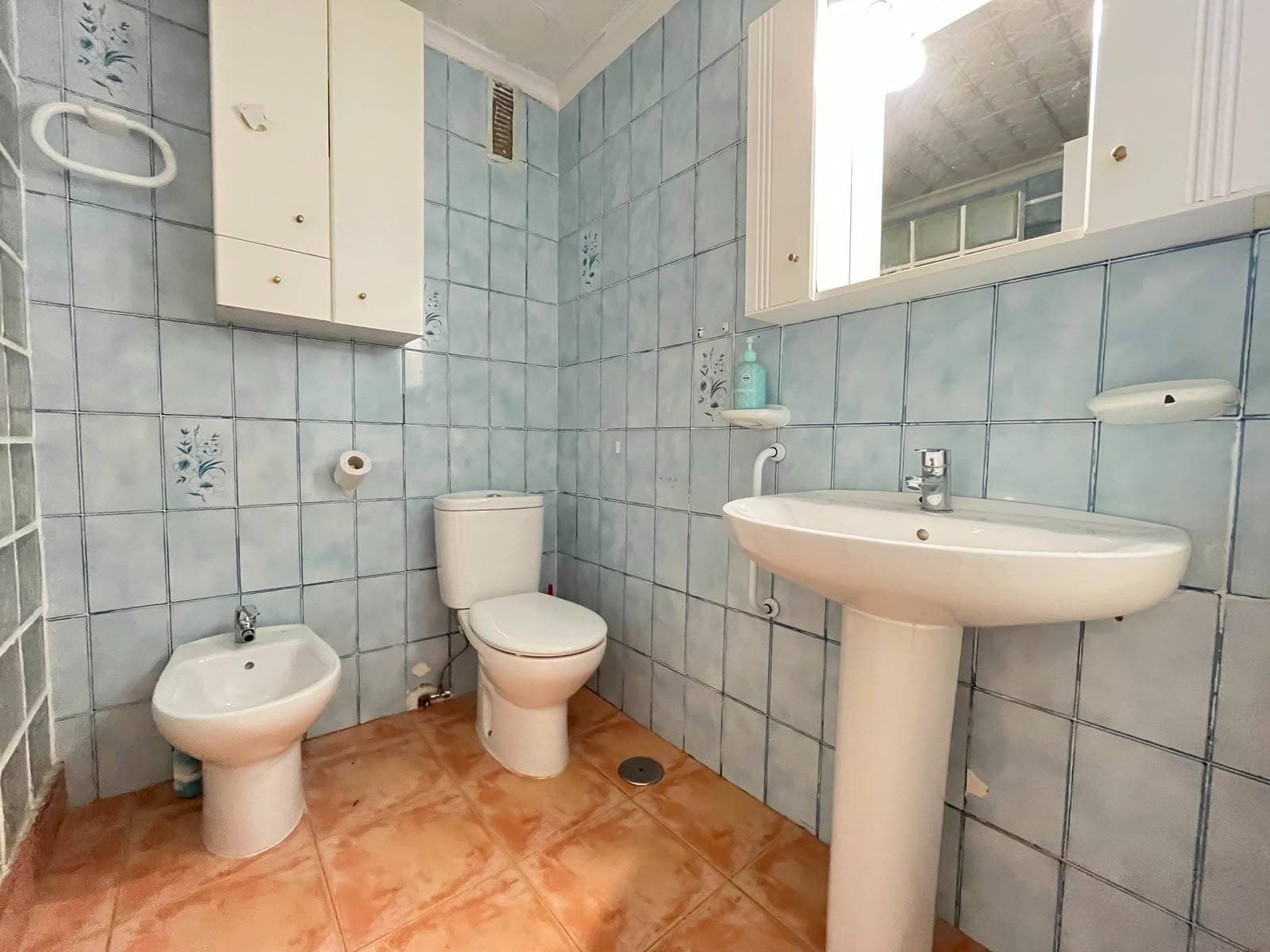 3 bed Middle Floor Apartment in Lo Pagan