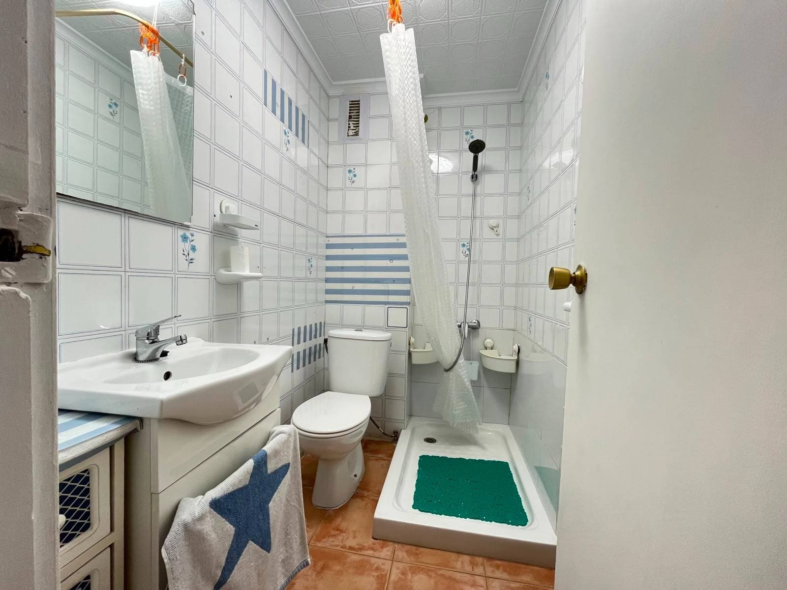 3 bed Middle Floor Apartment in Lo Pagan