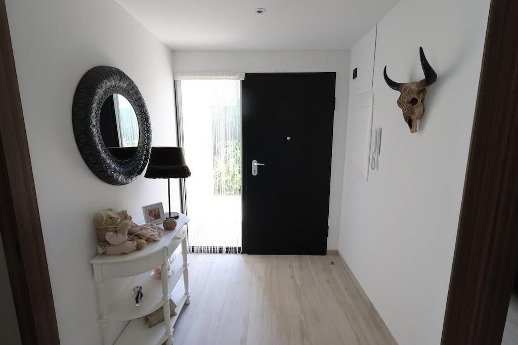 Villa - Chalet de 3 dormitorios en Algorfa