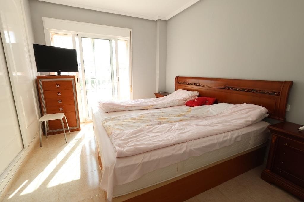 5 bed Townhouse in Rojales