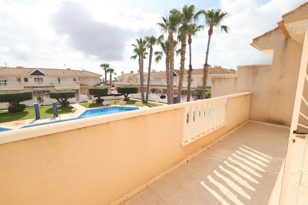 5 bed Townhouse in Rojales