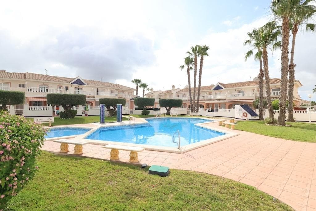 5 bed Townhouse in Rojales