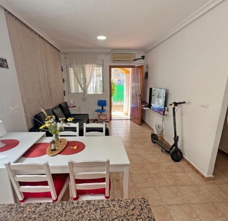 2 bed Townhouse in Guardamar del Segura