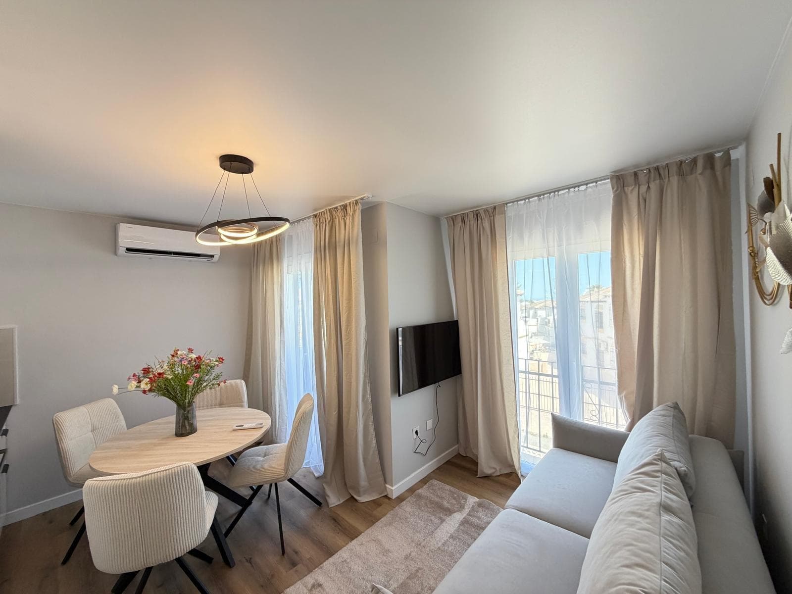 Apartamento Planta Media de 1 dormitorios en San Miguel de Salinas