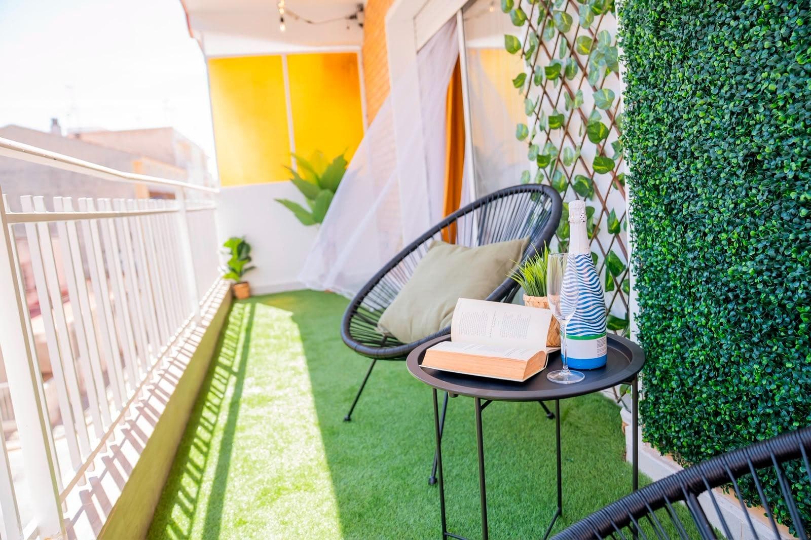 3 bed Middle Floor Apartment in Lo Pagan