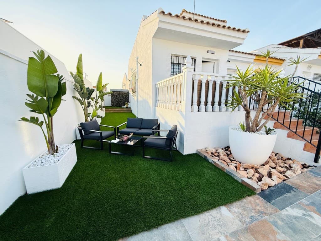Villa - Chalet de 3 dormitorios en Sucina