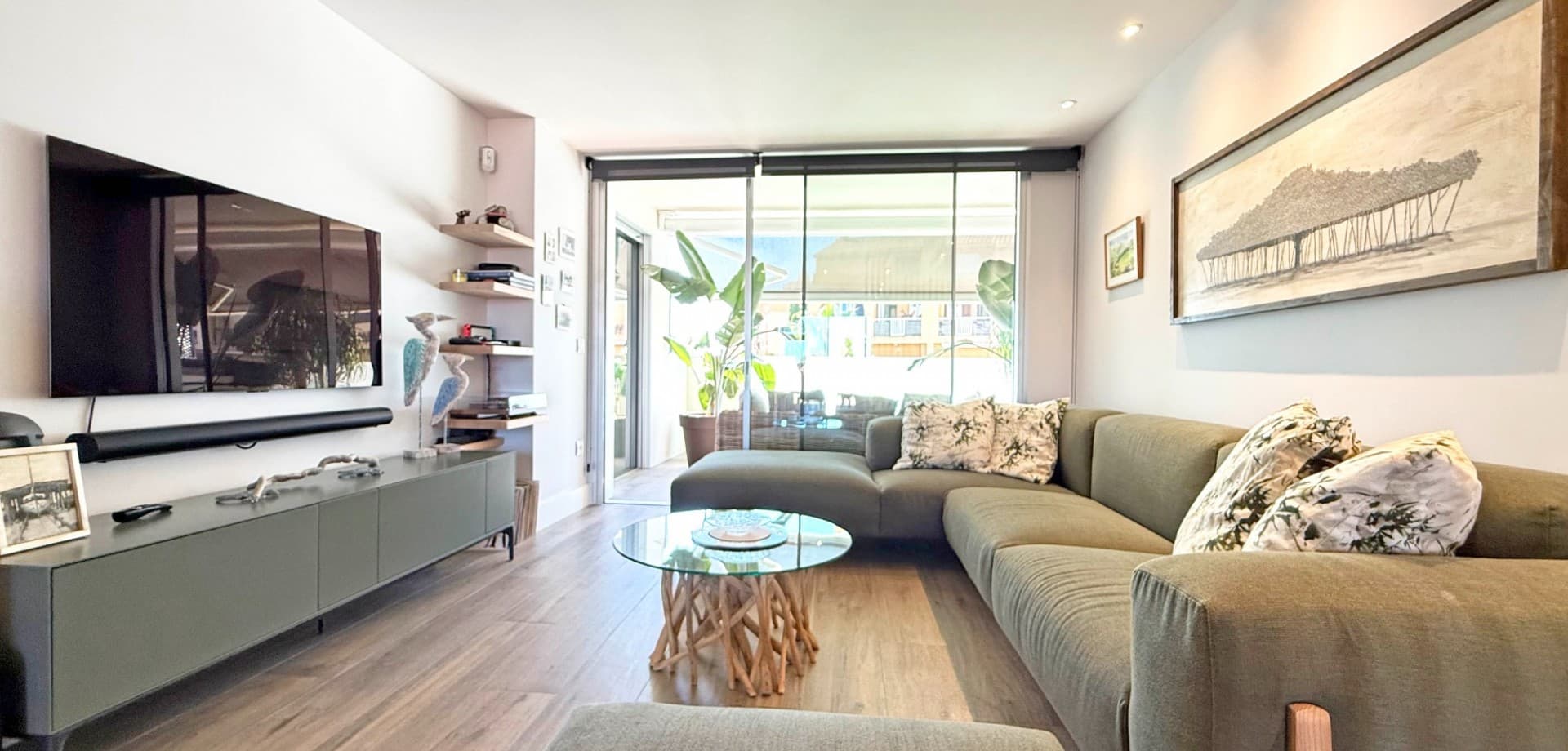 3 bed Middle Floor Apartment in Cabo de Palos