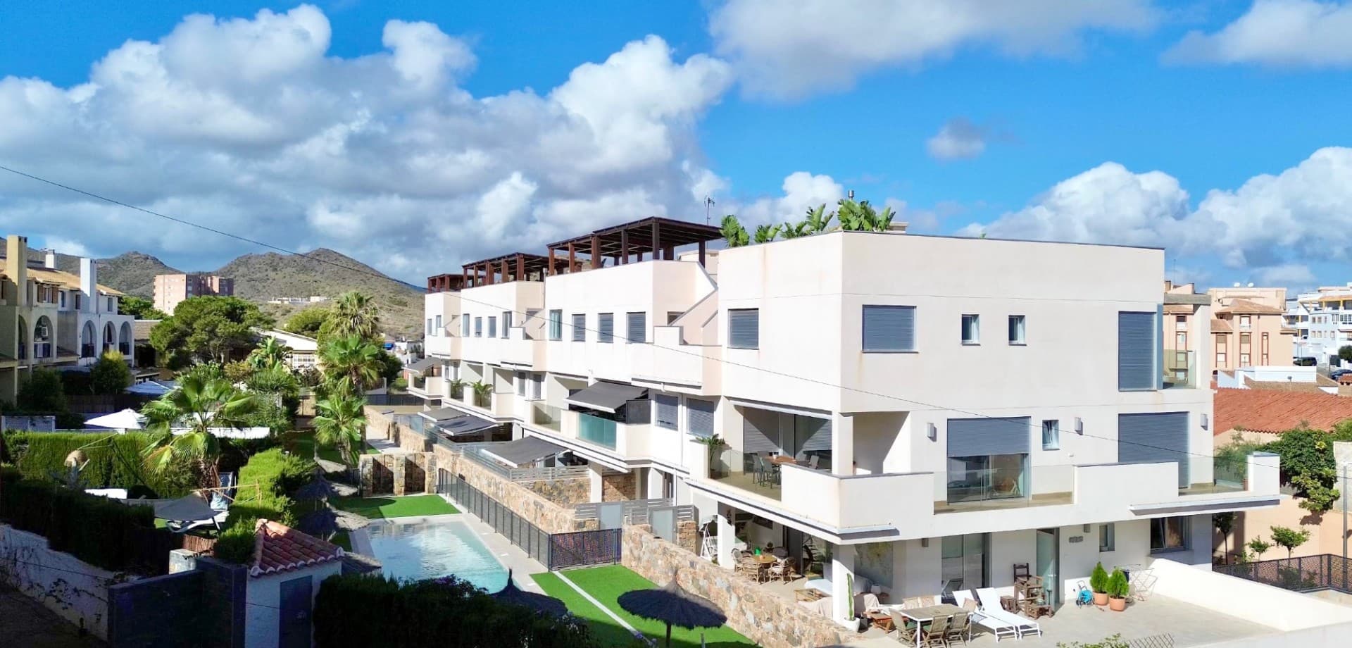 3 bed Middle Floor Apartment in Cabo de Palos