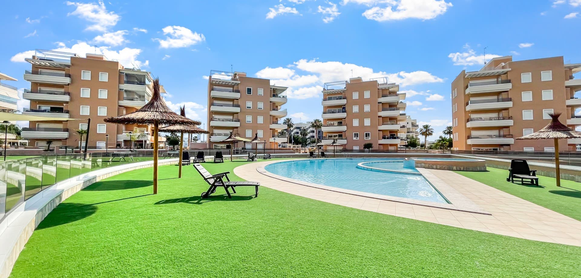 Apartamento Planta Media de 3 dormitorios en Guardamar del Segura