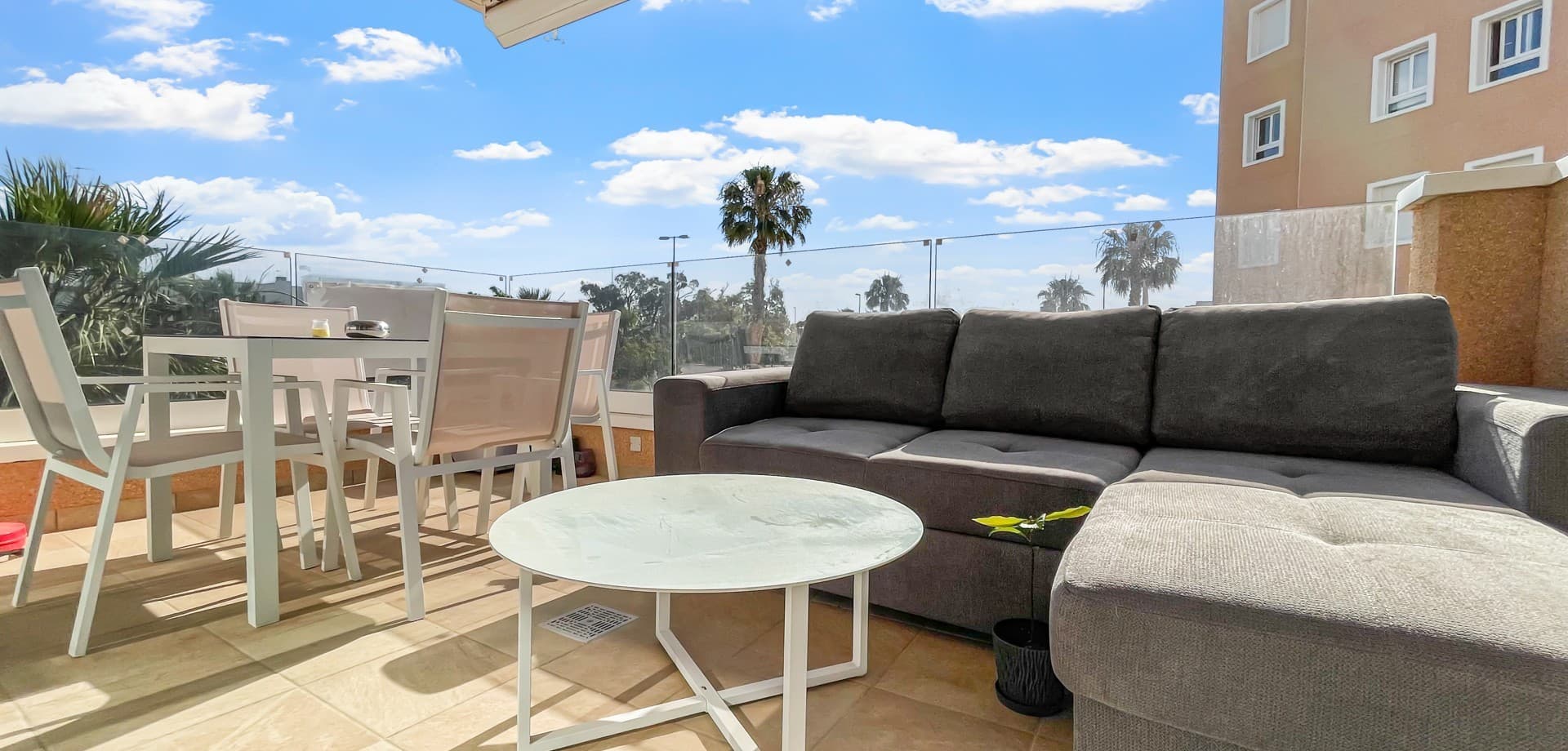 Apartamento Planta Media de 3 dormitorios en Guardamar del Segura