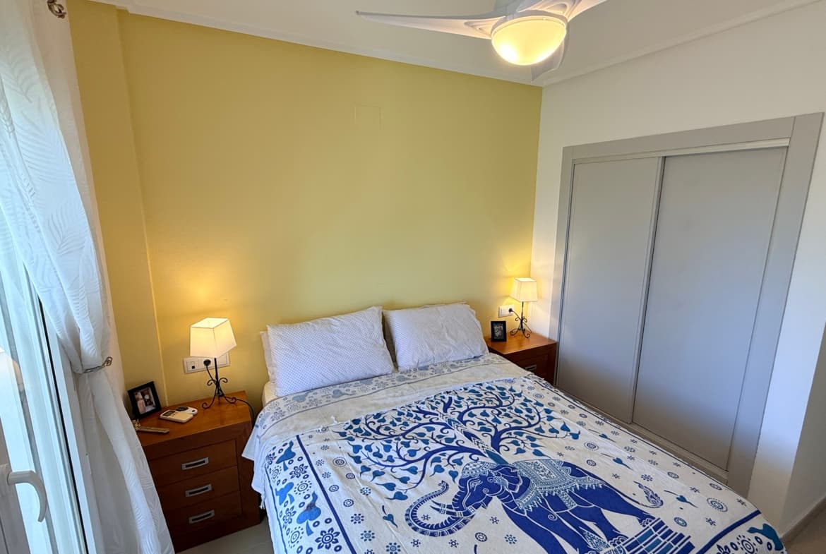 Tussenverdieping Appartement met 2 slaapkamers in Hacienda Riquelme