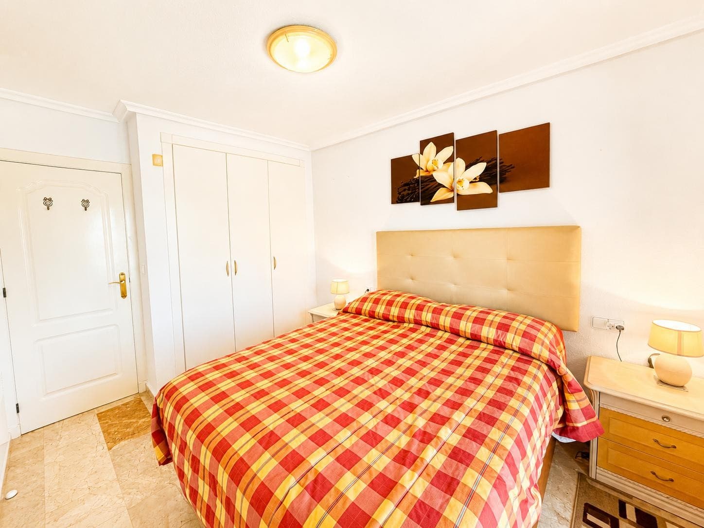 2 bed Middle Floor Apartment in Los Dolses
