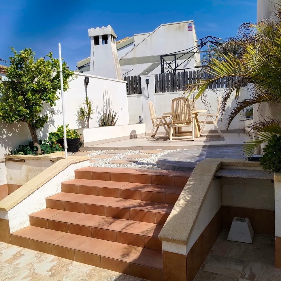 Villa - Chalet de 3 dormitorios en Sucina