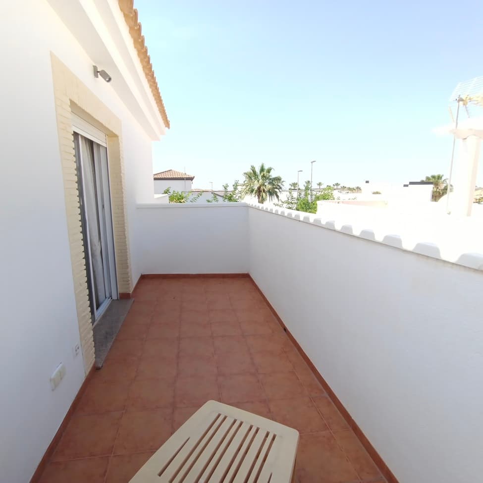 Villa - Chalet de 3 dormitorios en Sucina