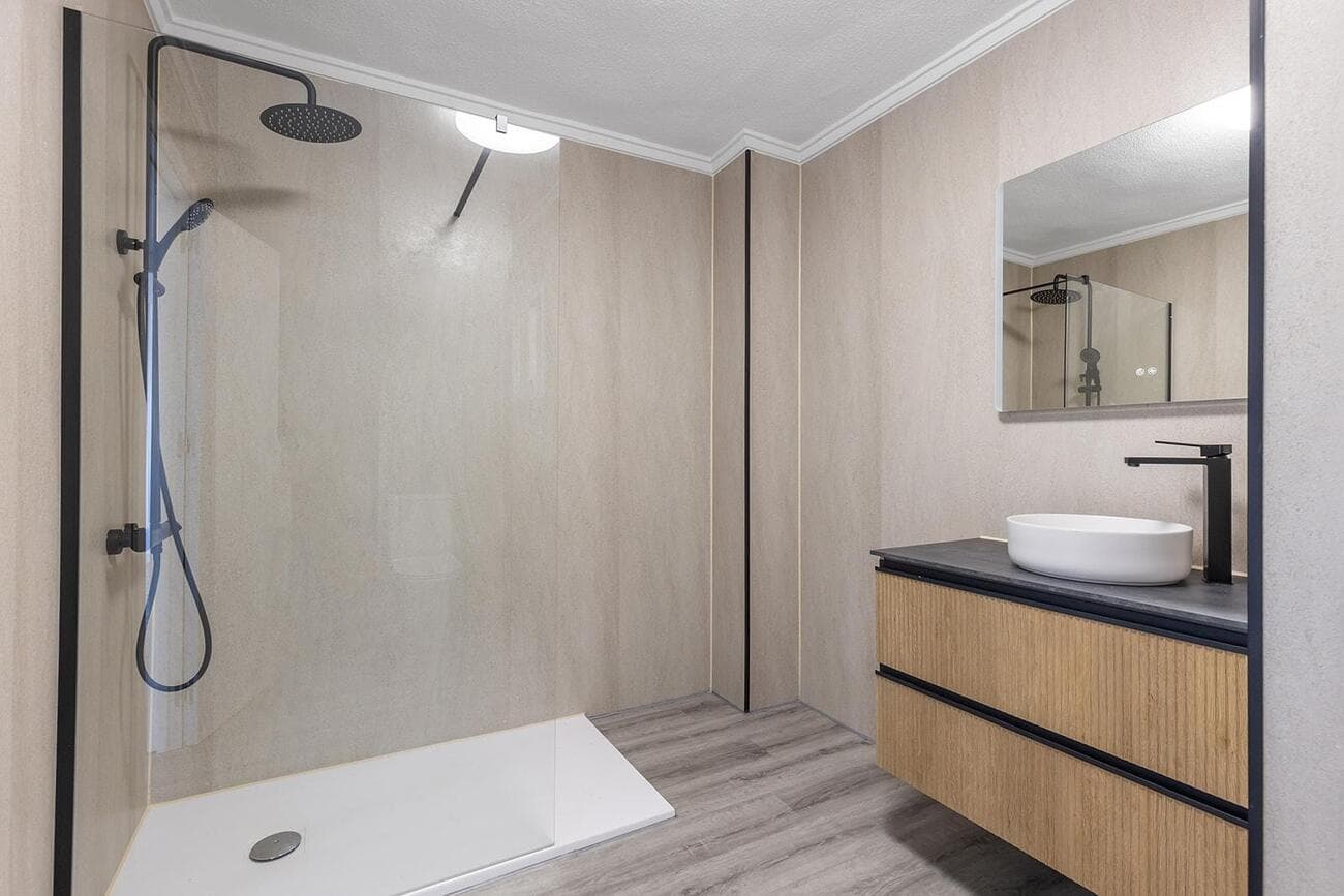 3 bed Middle Floor Apartment in Benijofar