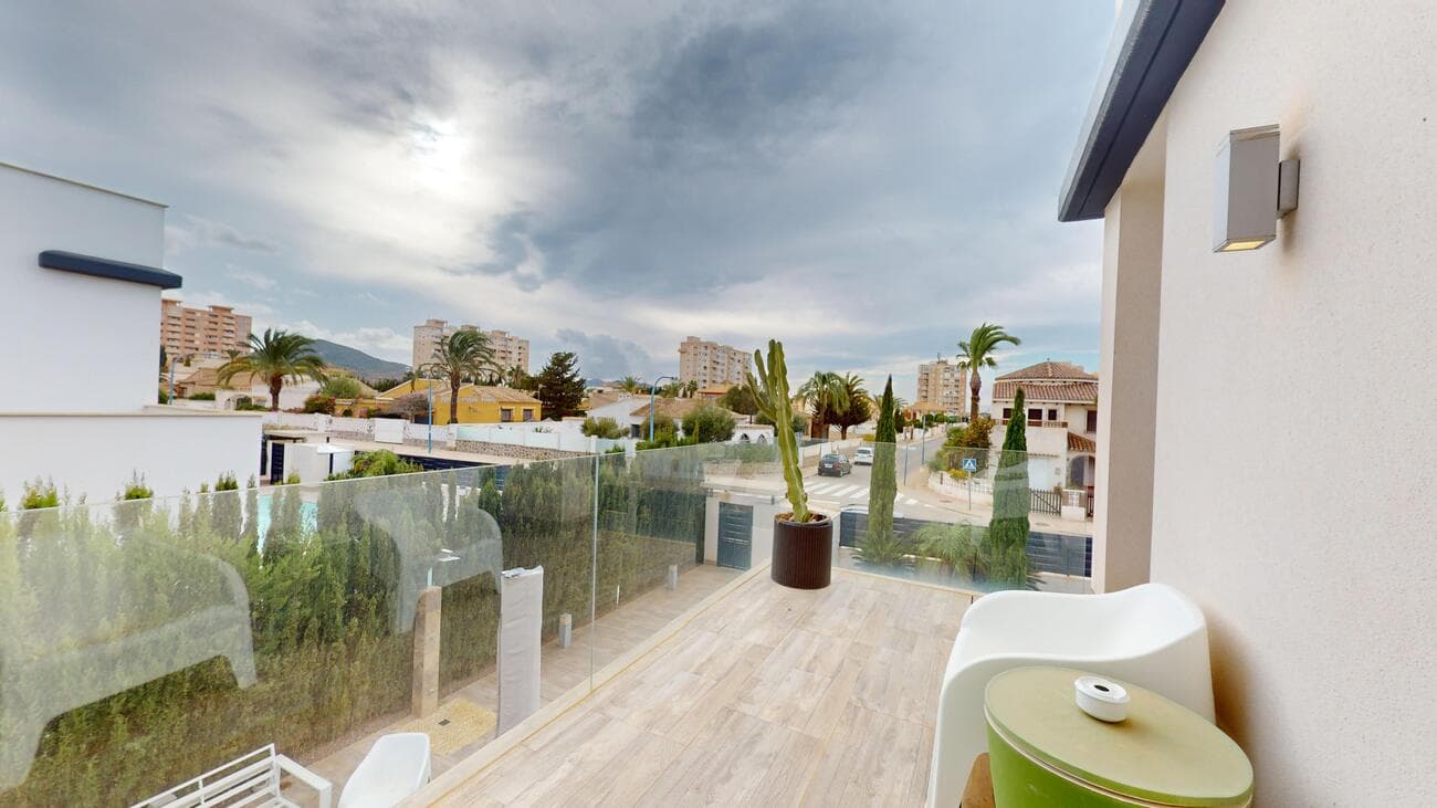 4 bed Detached Villa in Playa Honda