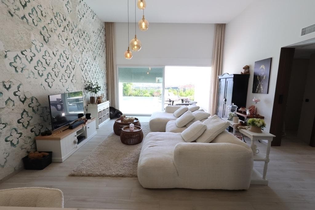 Villa - Chalet de 3 dormitorios en Algorfa