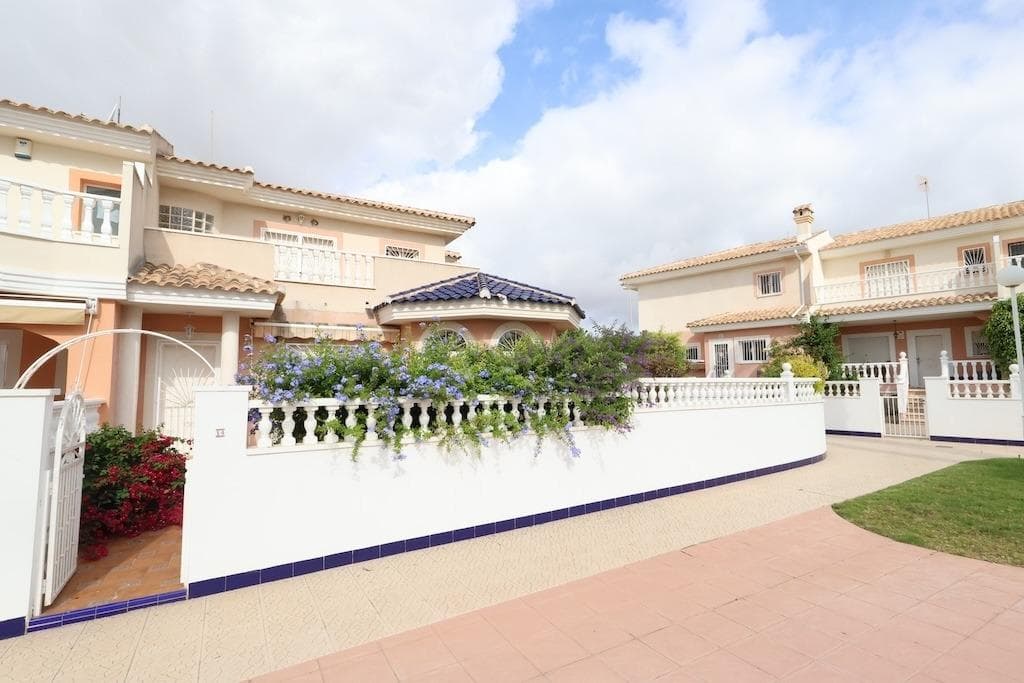 5 bed Townhouse in Rojales