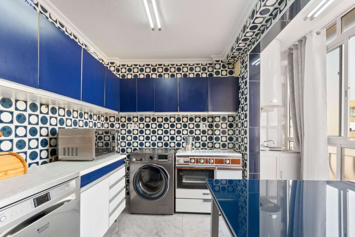 3 bed Middle Floor Apartment in Lo Pagan